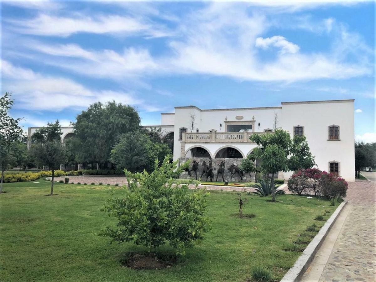 Hotel Hacienda Santa Fe غواناخواتو المظهر الخارجي الصورة
